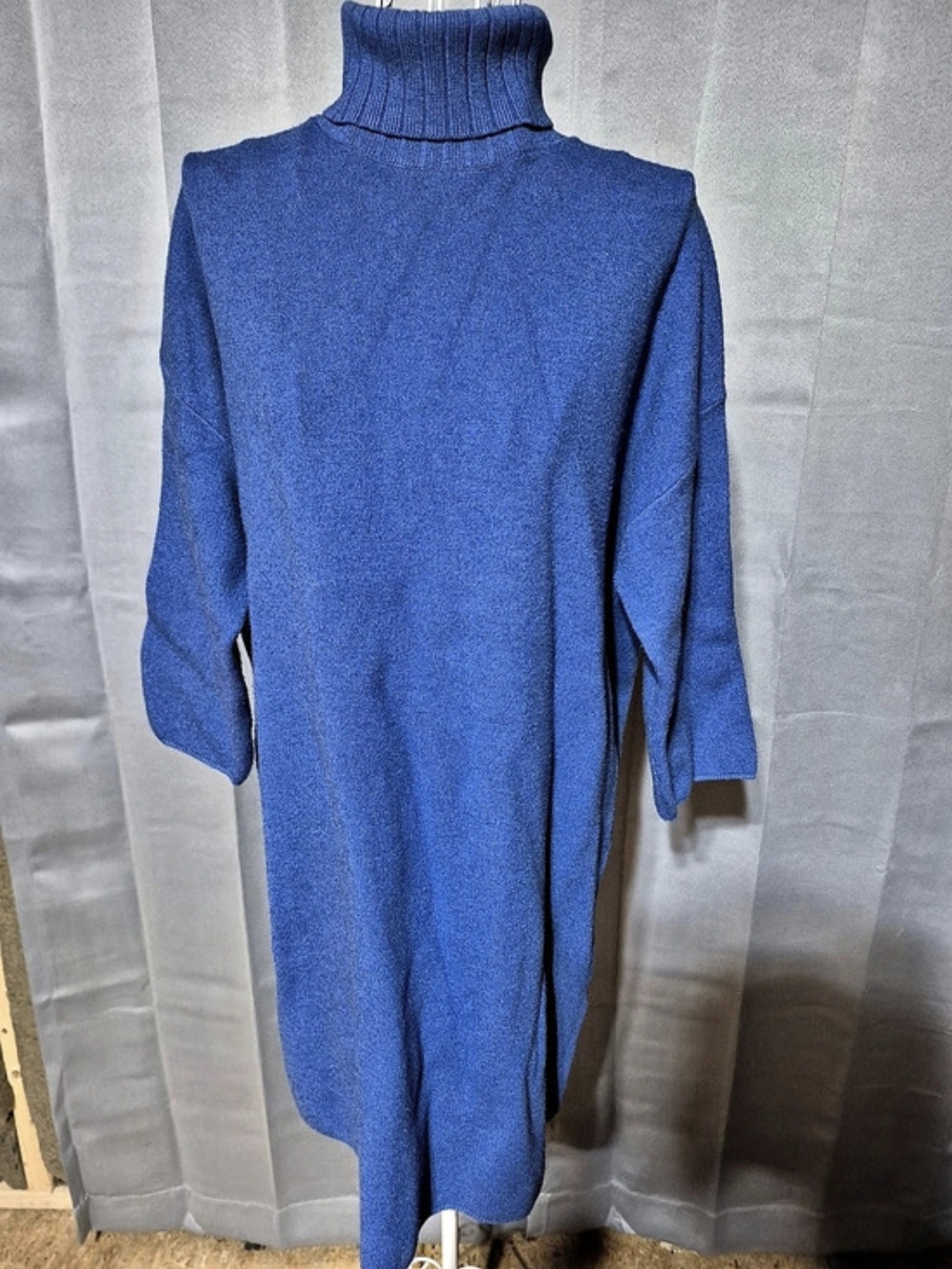 Pomander Place Blue Turtleneck Midi Dress Size Small